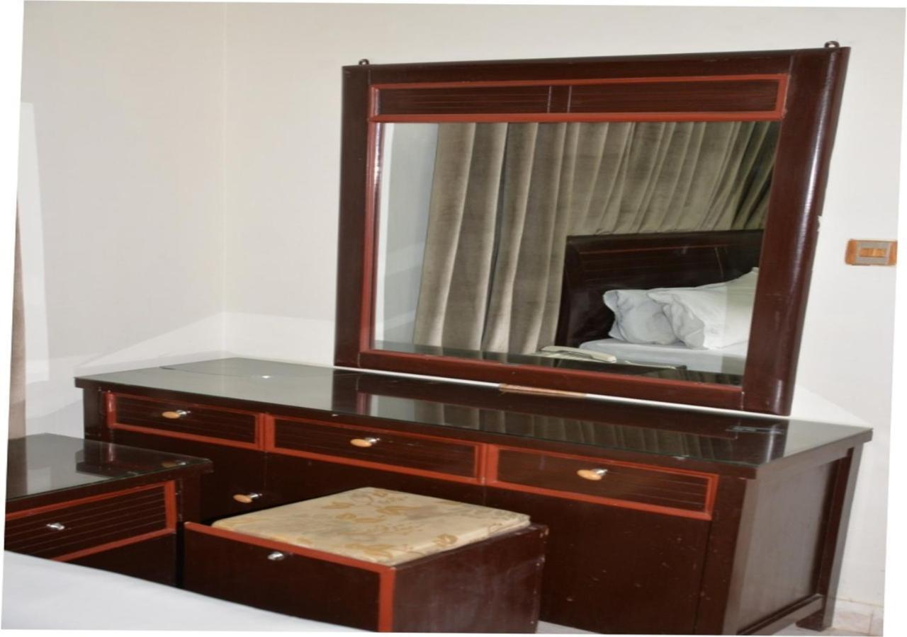 Step Inn Hotel Sukkur Zewnętrze zdjęcie
