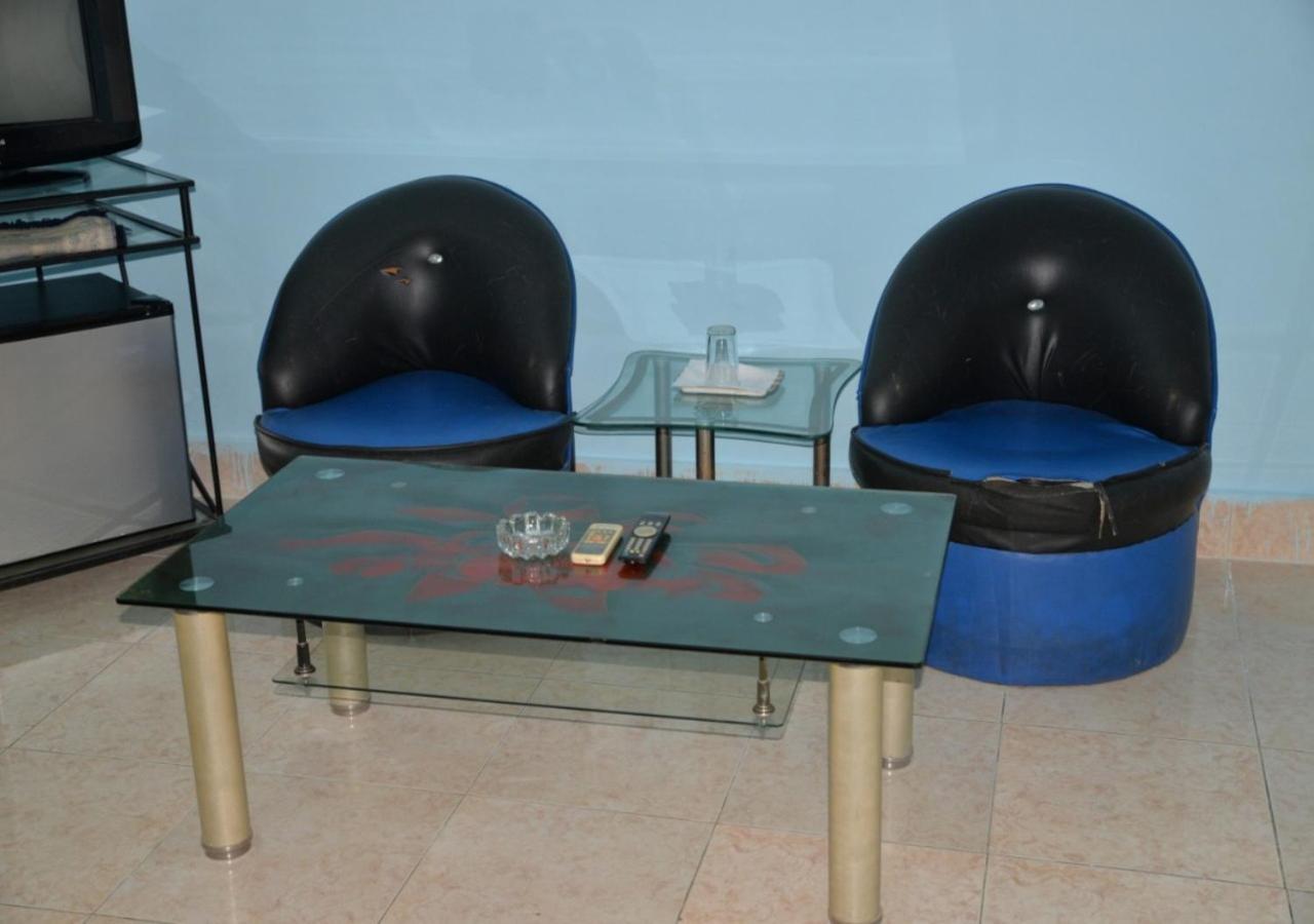 Step Inn Hotel Sukkur Zewnętrze zdjęcie