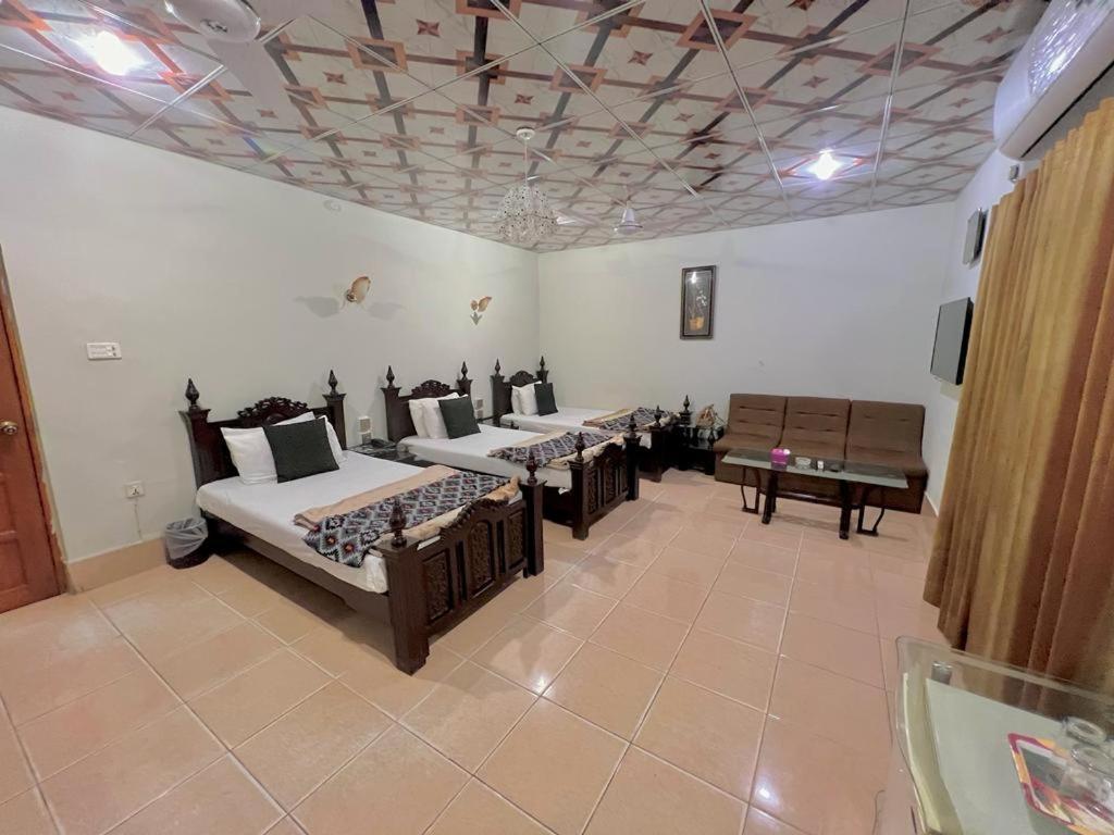 Step Inn Hotel Sukkur Zewnętrze zdjęcie